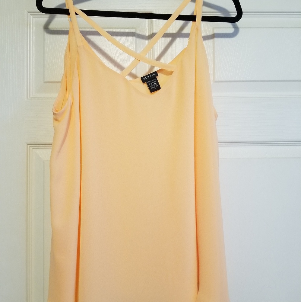 Torrid cross tank size 2